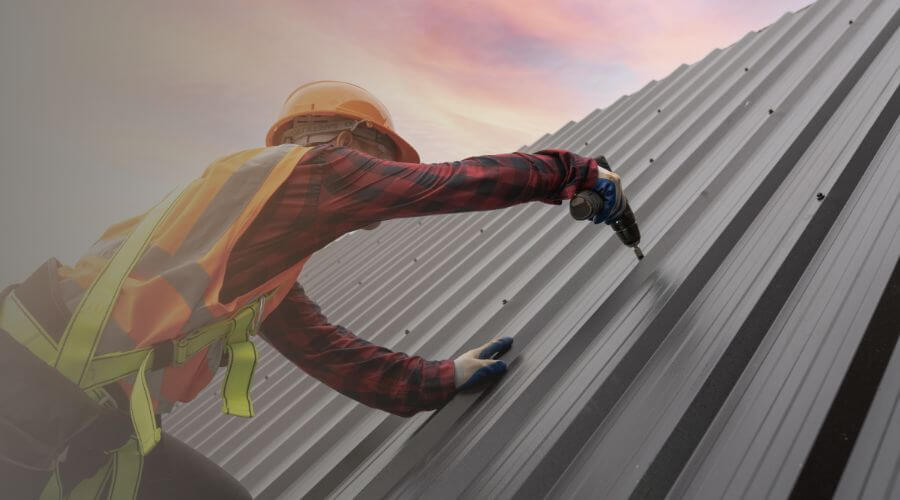 Expert Emergency Roof Repairs services in Portage, MI
